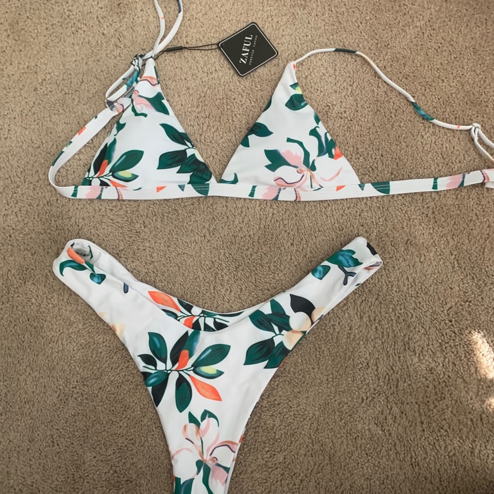 Brand new Zaful bikini